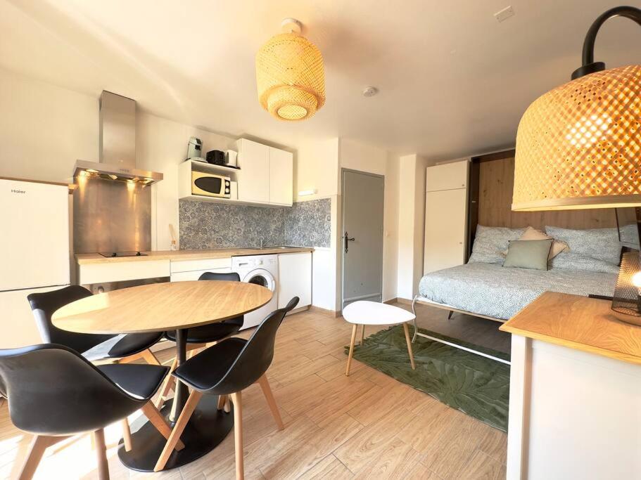 Charmant Studio A 200M Du Gardon Remoulins Eksteriør bilde