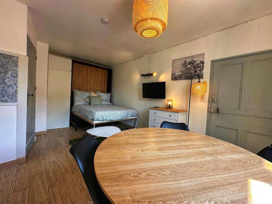 Charmant Studio A 200M Du Gardon Remoulins Eksteriør bilde
